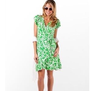 Lilly Pulitzer Adriel Dress in Green Bean Light My Fire large EUC